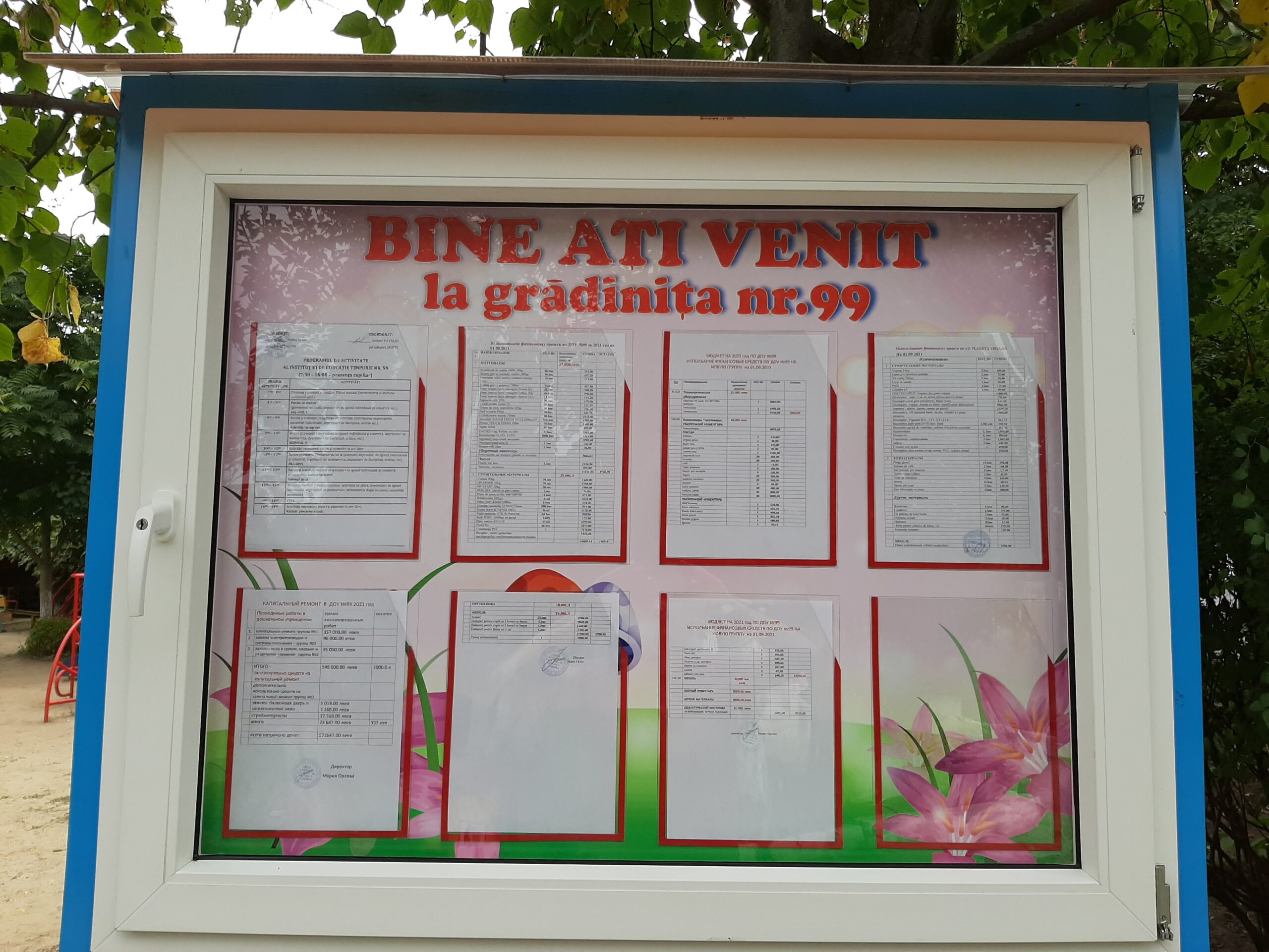 Instituția de Educație Timpurie nr.99 aduce mulțumiri DETS Botanica pentru procurarea şi instalarea noului panou informativ.